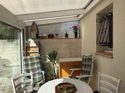 intérieure véranda gîte la tintaine villa maimona balaruc les bains