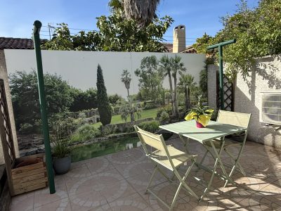 terrasse extérieure gîte la tintaine villa maimona balaruc les bains
